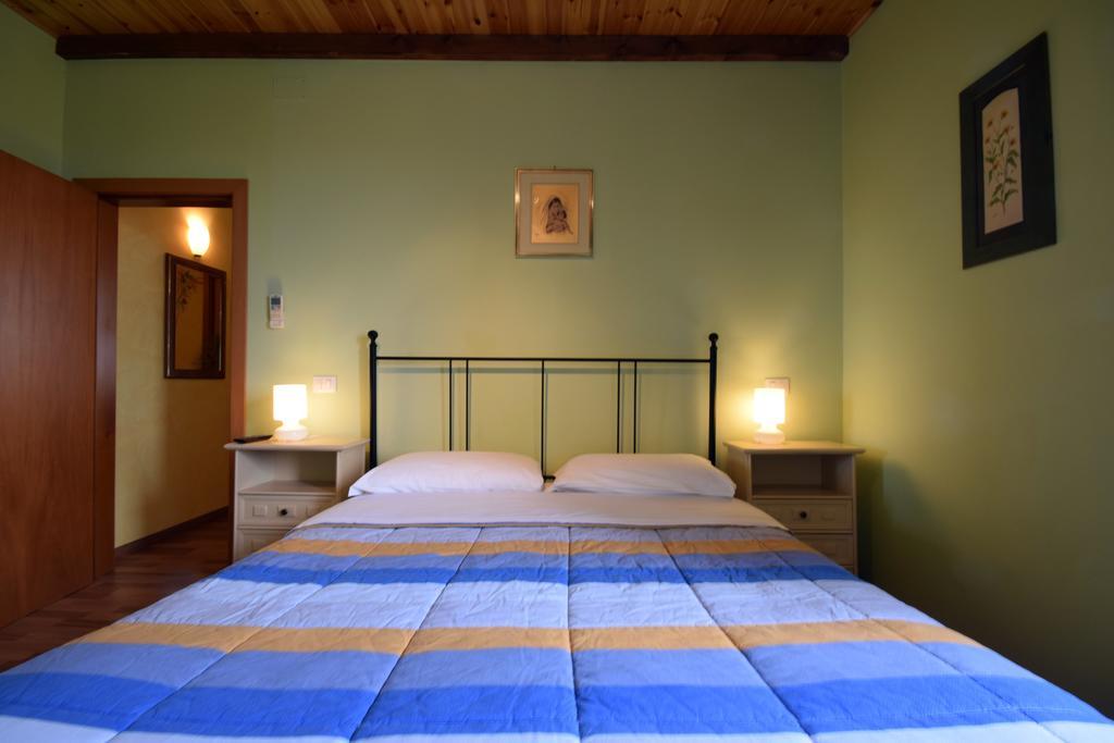 Agriturismo Al Rifugio Divino Belvedere Ostrense Buitenkant foto